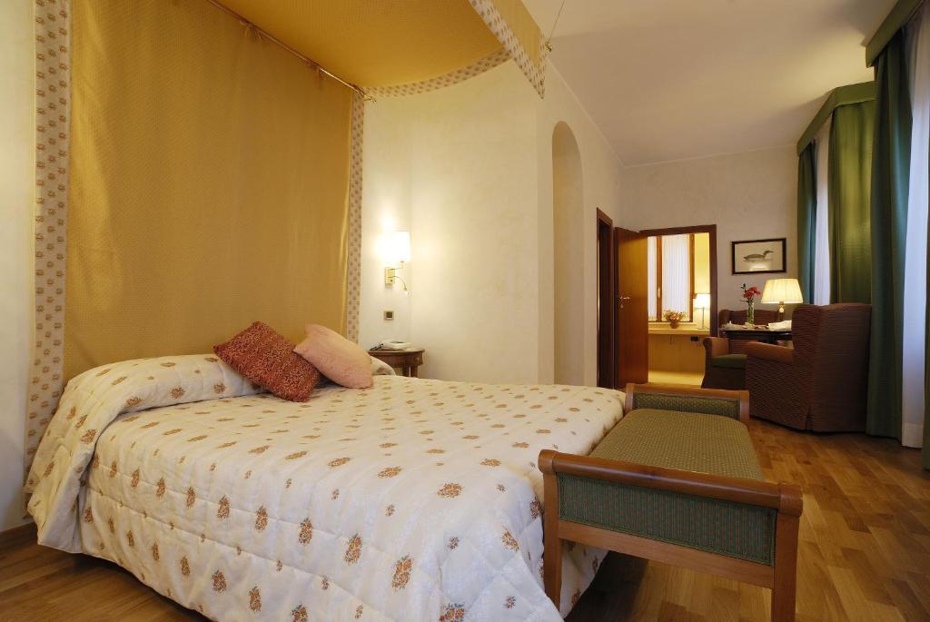 Zunica Ospitalita Dal 1880 Hotel Civitella Del Tronto Cameră foto